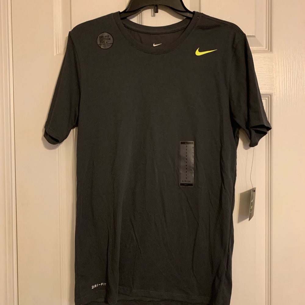 NWT Nike